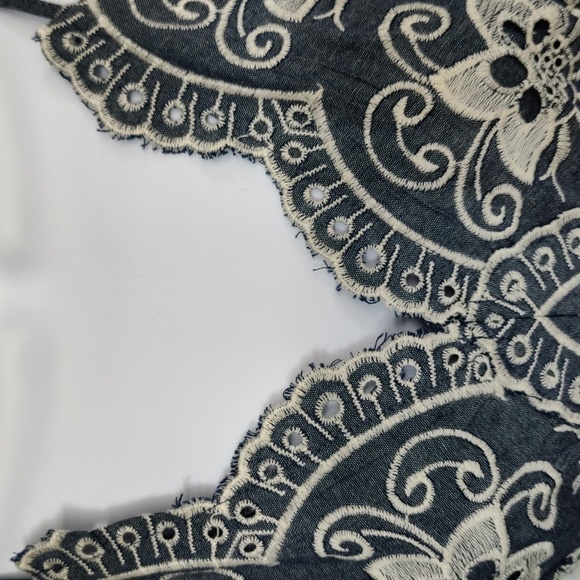 Simplee Embroidered Romper, Denim Blue Colored 100% Cotton Size Small - Picture 4 of 10